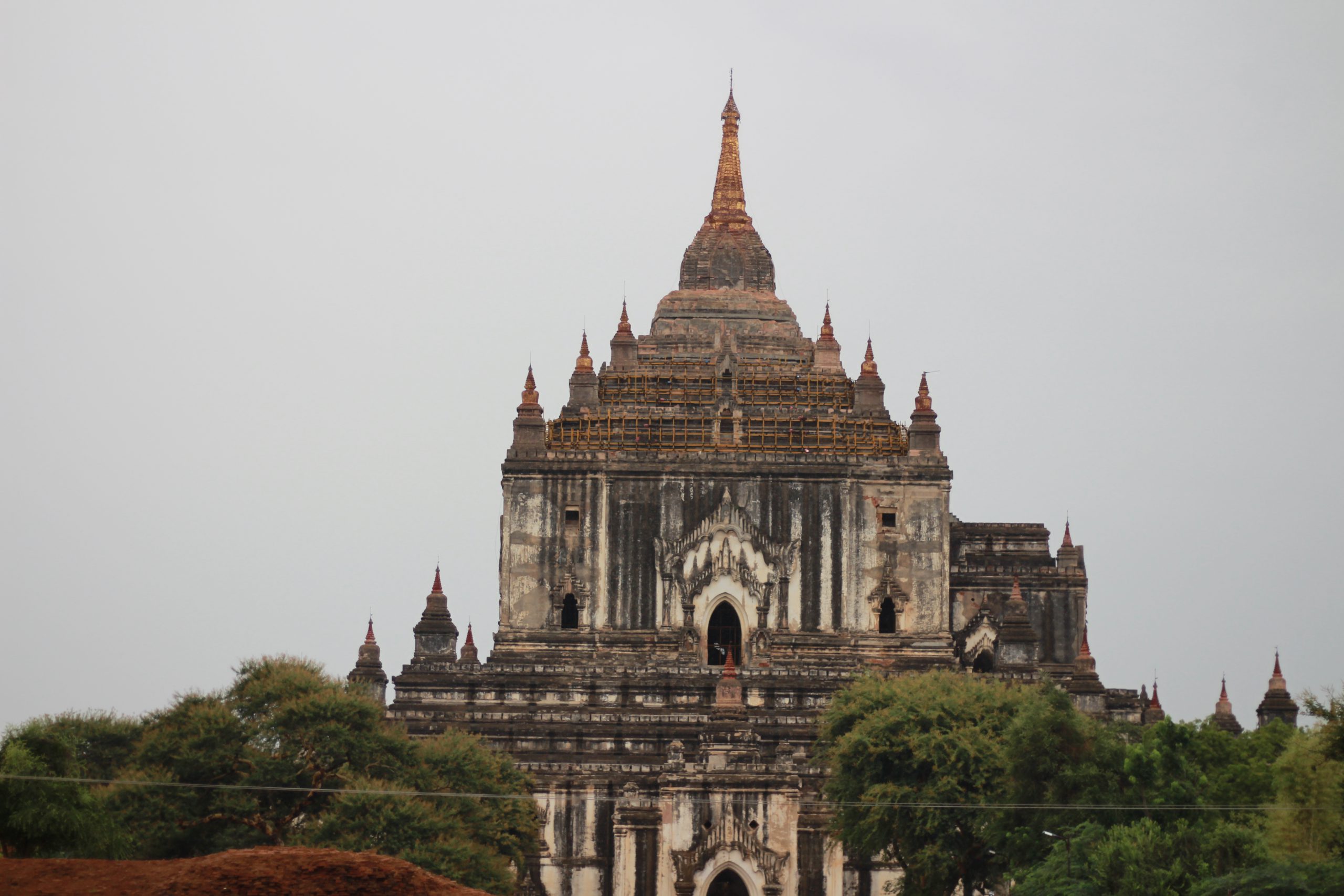 thatbyinnyu temple 2